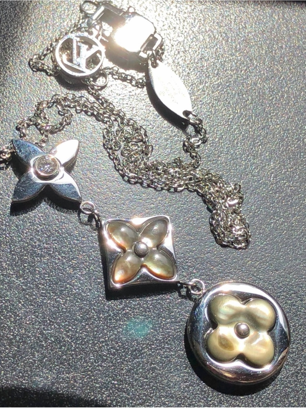 Designer  Inspired gold plated  Flower Pendant Necklace in Silver